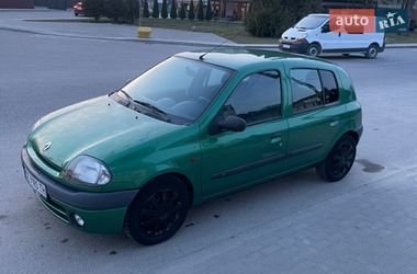 Renault Clio  2000