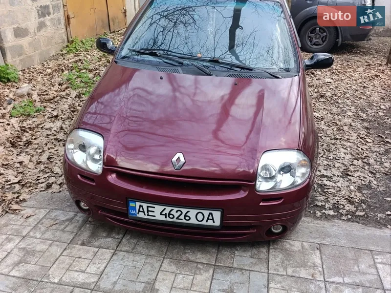 Renault Clio 2001
