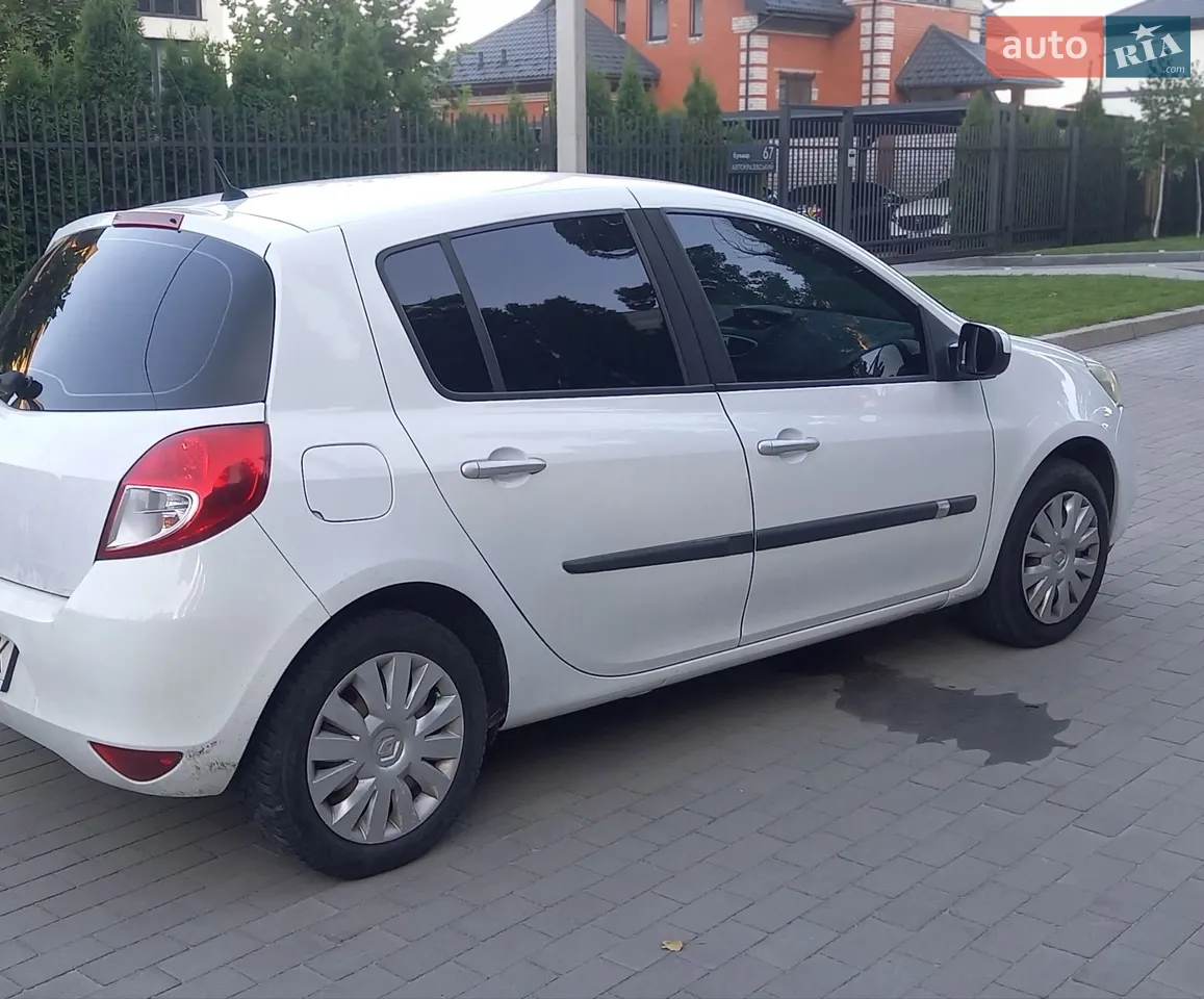 2010 Renault Clio - мініатюра 3