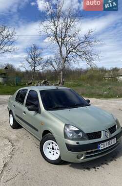 Renault Clio  2003