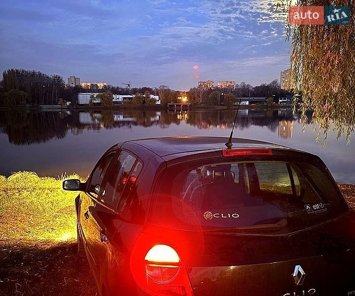 Хэтчбек Renault Clio 2006 в Харькове фото 6 Хэтчбек Renault Clio 2006 в Харькове
