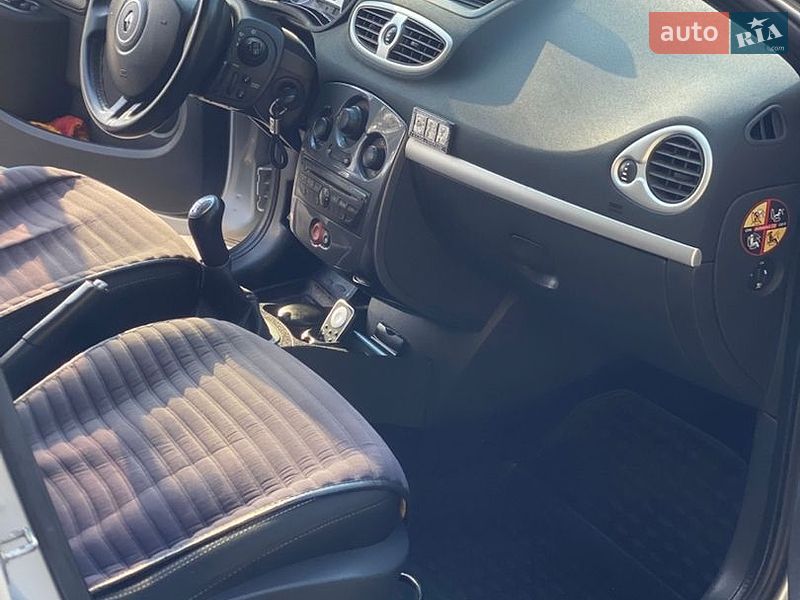Універсал Renault Clio 2012 в Костопілі фото 22 Універсал Renault Clio 2012 в Костопілі