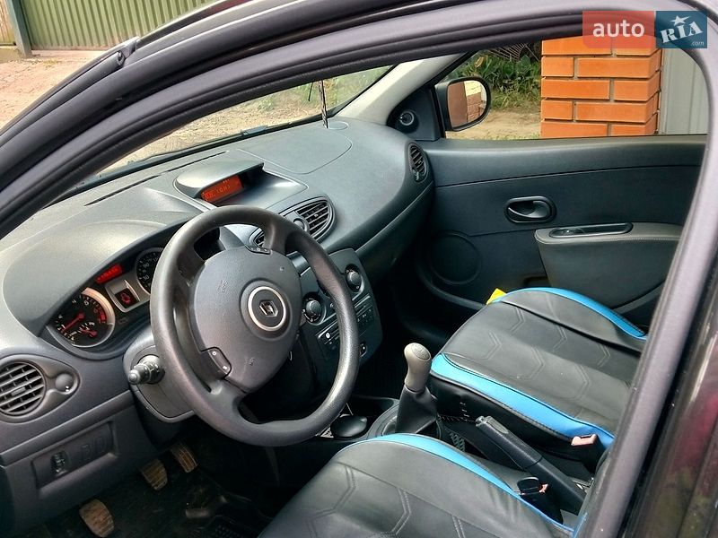 Хетчбек Renault Clio 2009 в Сумах
