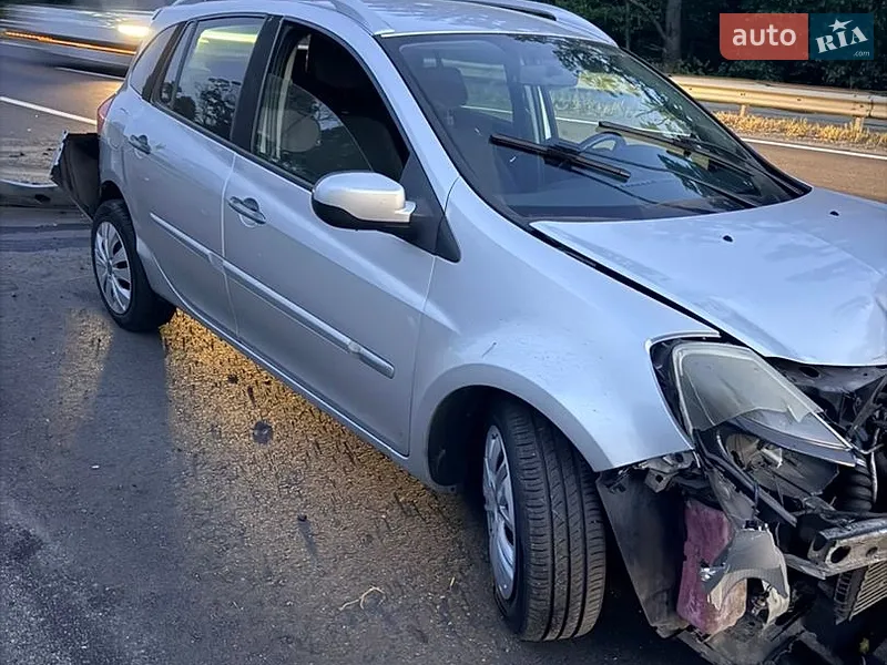 Renault Clio 2010