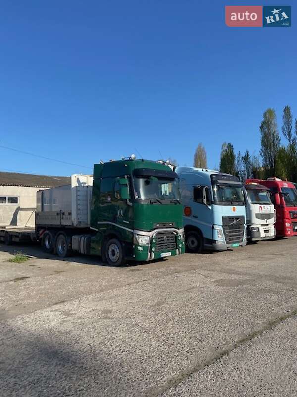 Тягач Renault D-Series