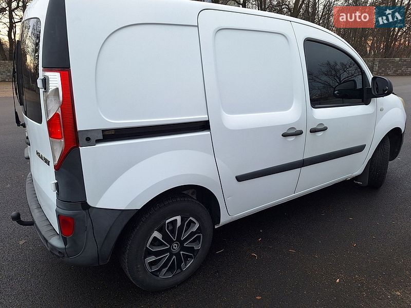 Грузовой фургон Renault Dokker 2014 в Коростене