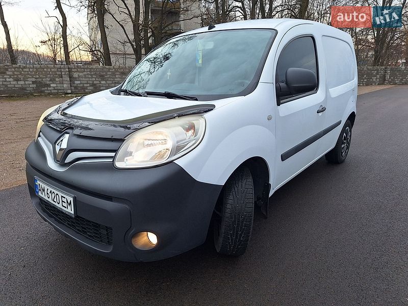 Грузовой фургон Renault Dokker 2014 в Коростене