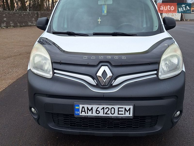 Грузовой фургон Renault Dokker 2014 в Коростене