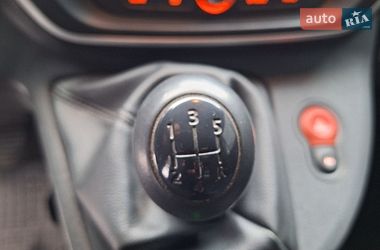 Грузовой фургон Renault Dokker 2014 в Коростене