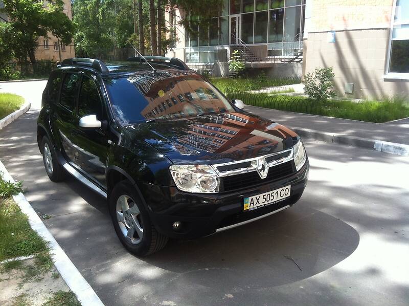 Renault Duster 2012 года