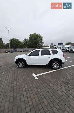 Renault Duster  2011
