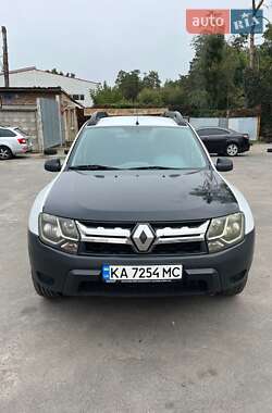 Renault Duster  2015