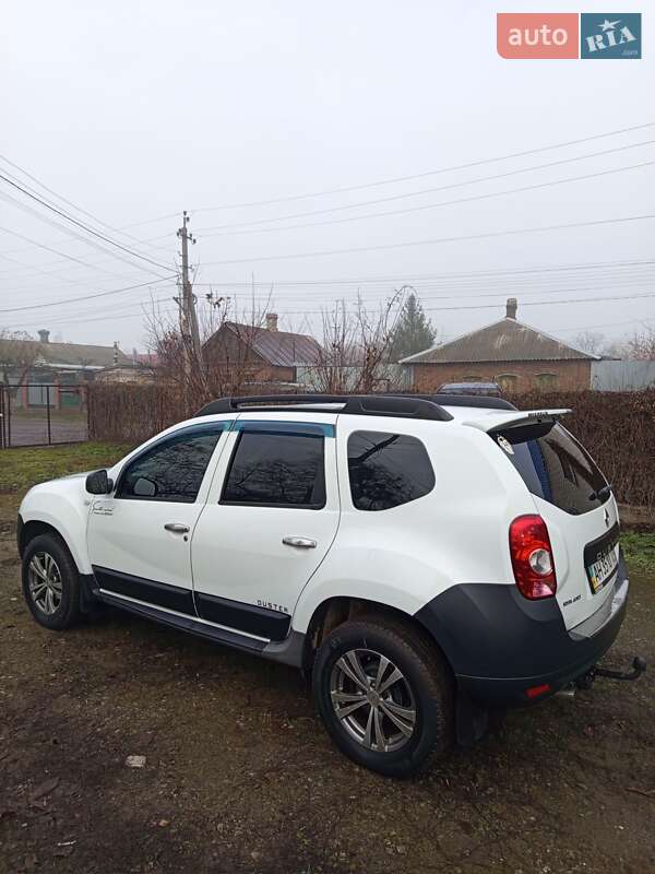 Внедорожник / Кроссовер Renault Duster 2012 в Славянске