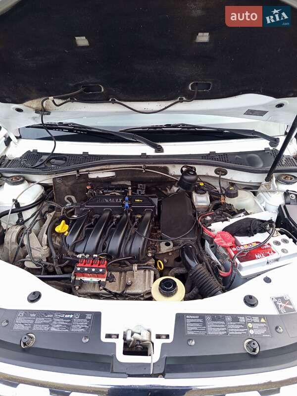Внедорожник / Кроссовер Renault Duster 2012 в Славянске