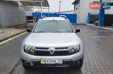 Renault Duster  2010