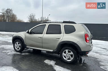 Renault Duster  2010