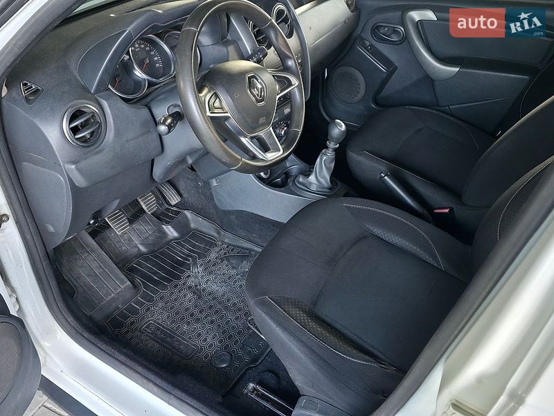 Внедорожник / Кроссовер Renault Duster 2017 в Виннице