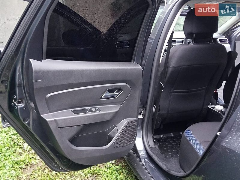 Позашляховик / Кросовер Renault Duster 2021 в Самарі