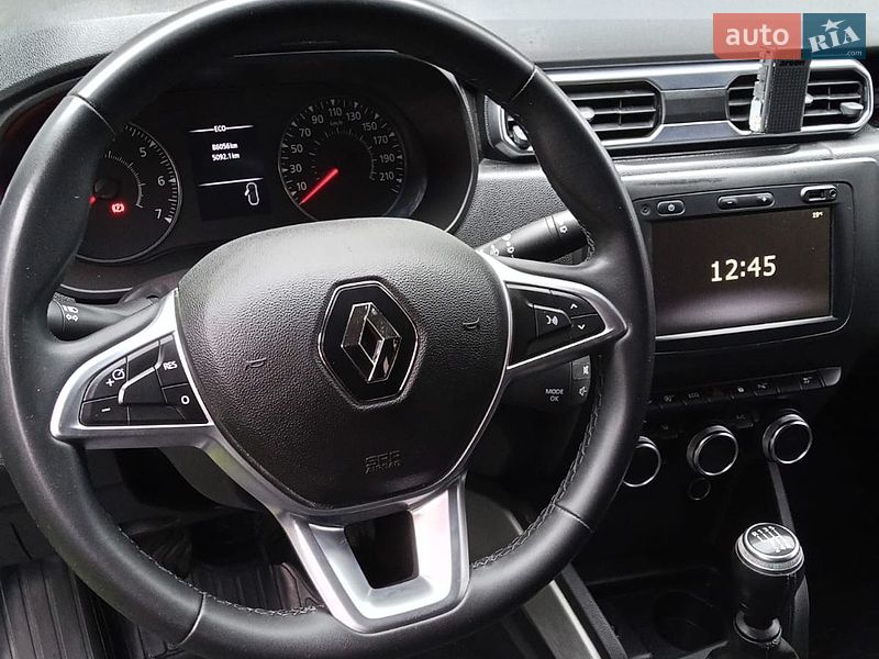 Позашляховик / Кросовер Renault Duster 2021 в Самарі