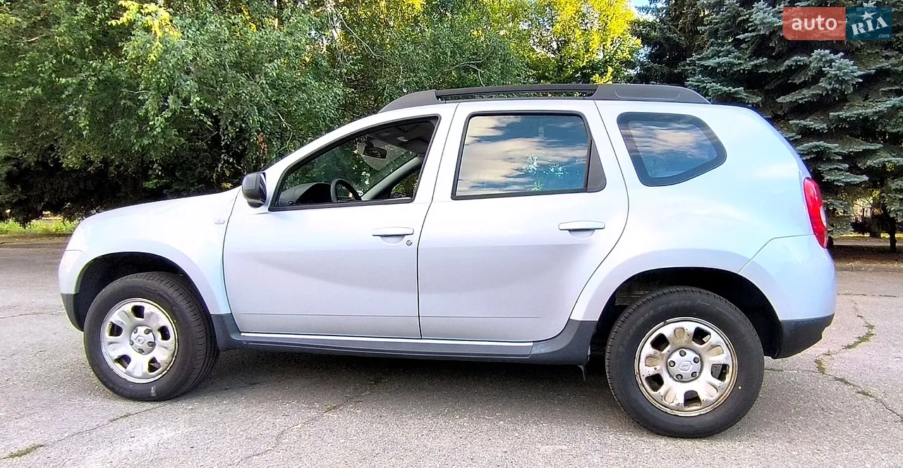 2010 Renault Duster - мініатюра 5