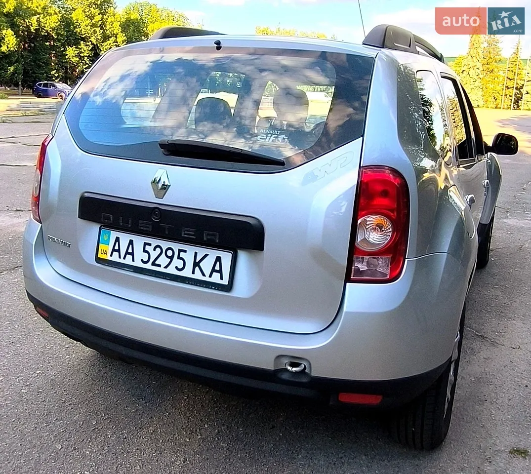 2010 Renault Duster - мініатюра 4
