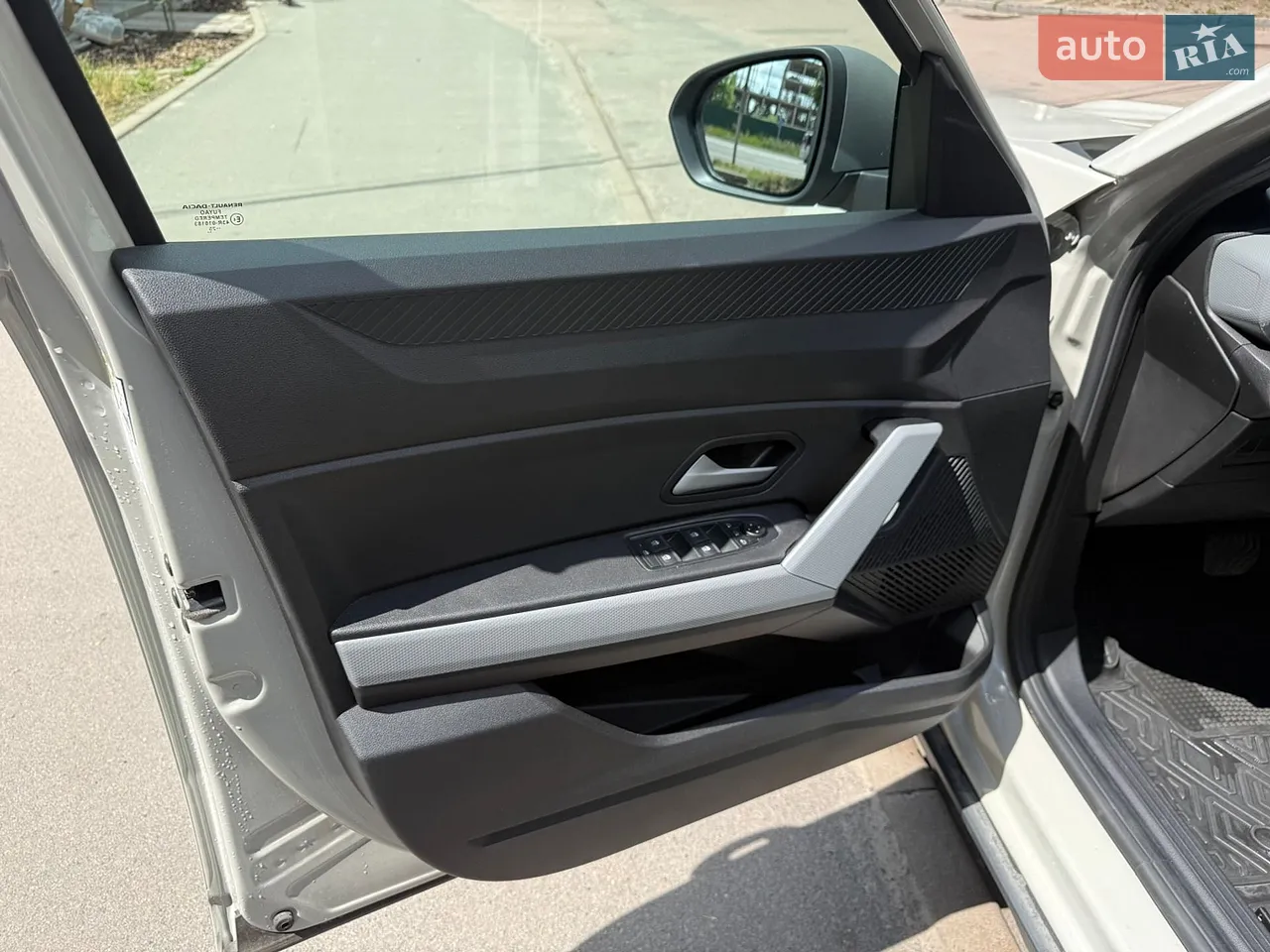 2025 Renault Duster - мініатюра 4