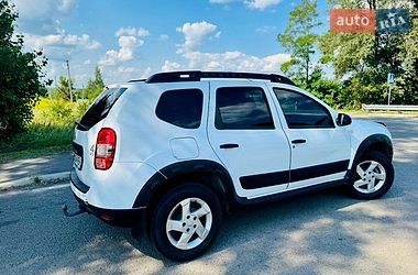 Внедорожник / Кроссовер Renault Duster 2017 в Ромнах