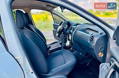 Внедорожник / Кроссовер Renault Duster 2017 в Ромнах
