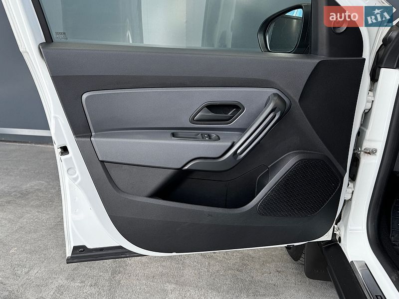 Внедорожник / Кроссовер Renault Duster 2020 в Киеве
