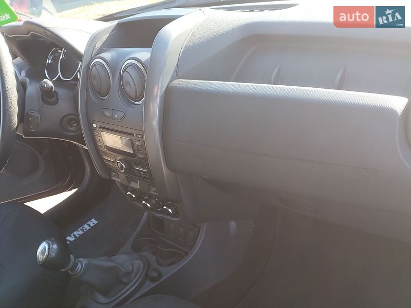 Внедорожник / Кроссовер Renault Duster 2016 в Черкассах