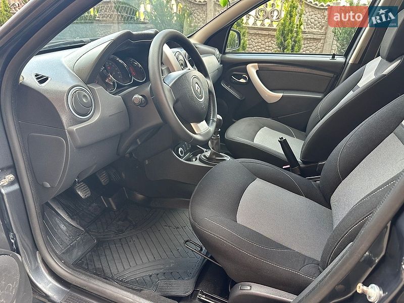 Внедорожник / Кроссовер Renault Duster 2016 в Хмельницком