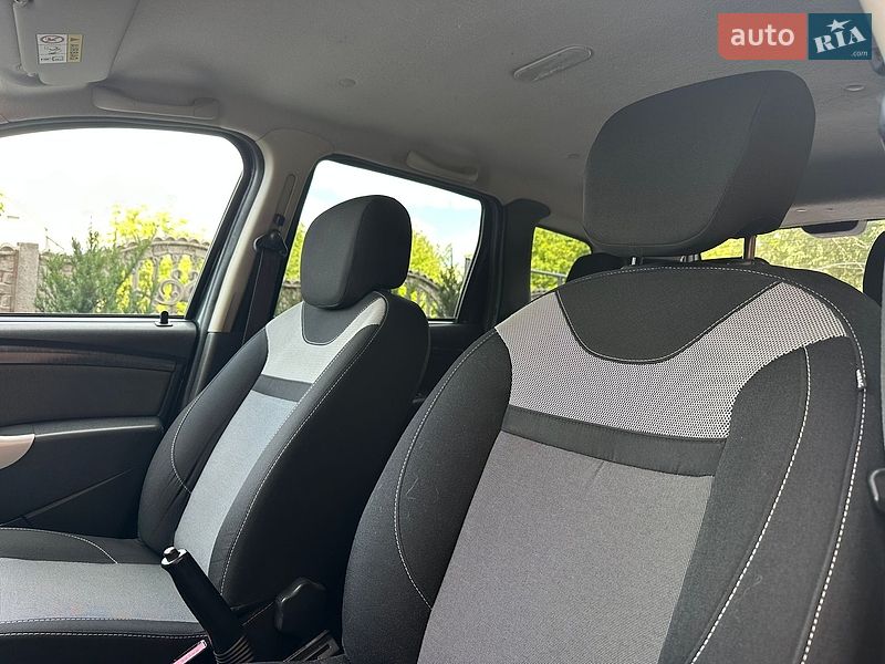Внедорожник / Кроссовер Renault Duster 2016 в Хмельницком