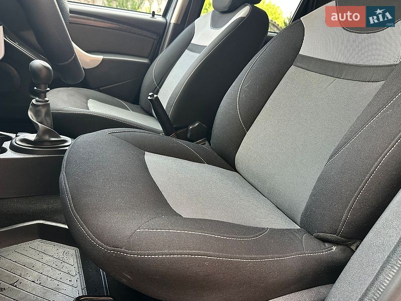 Внедорожник / Кроссовер Renault Duster 2016 в Хмельницком
