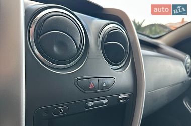 Внедорожник / Кроссовер Renault Duster 2016 в Хмельницком