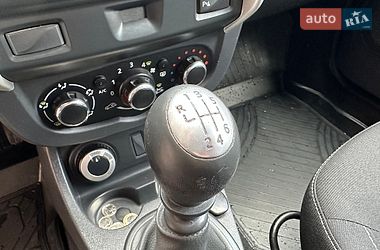 Внедорожник / Кроссовер Renault Duster 2016 в Хмельницком