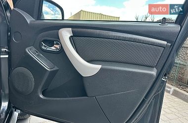 Внедорожник / Кроссовер Renault Duster 2016 в Хмельницком