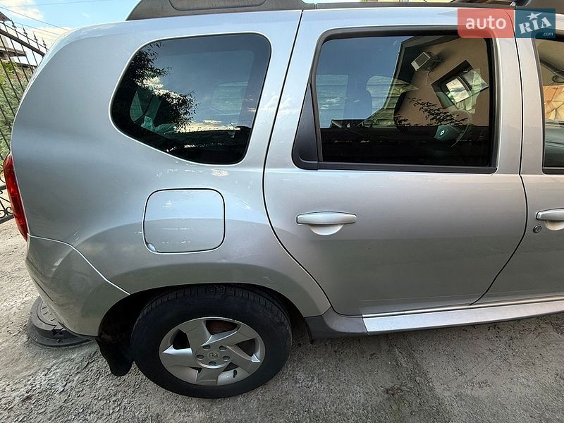 Внедорожник / Кроссовер Renault Duster 2011 в Киеве