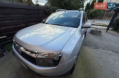 Внедорожник / Кроссовер Renault Duster 2011 в Киеве