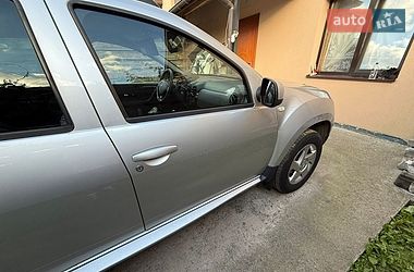 Внедорожник / Кроссовер Renault Duster 2011 в Киеве