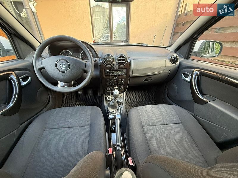 Внедорожник / Кроссовер Renault Duster 2011 в Киеве