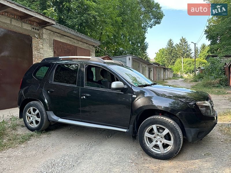Внедорожник / Кроссовер Renault Duster 2010 в Каменец-Подольском