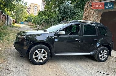 Внедорожник / Кроссовер Renault Duster 2010 в Каменец-Подольском