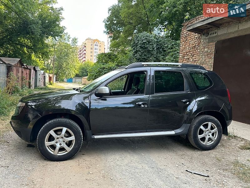 Внедорожник / Кроссовер Renault Duster 2010 в Каменец-Подольском