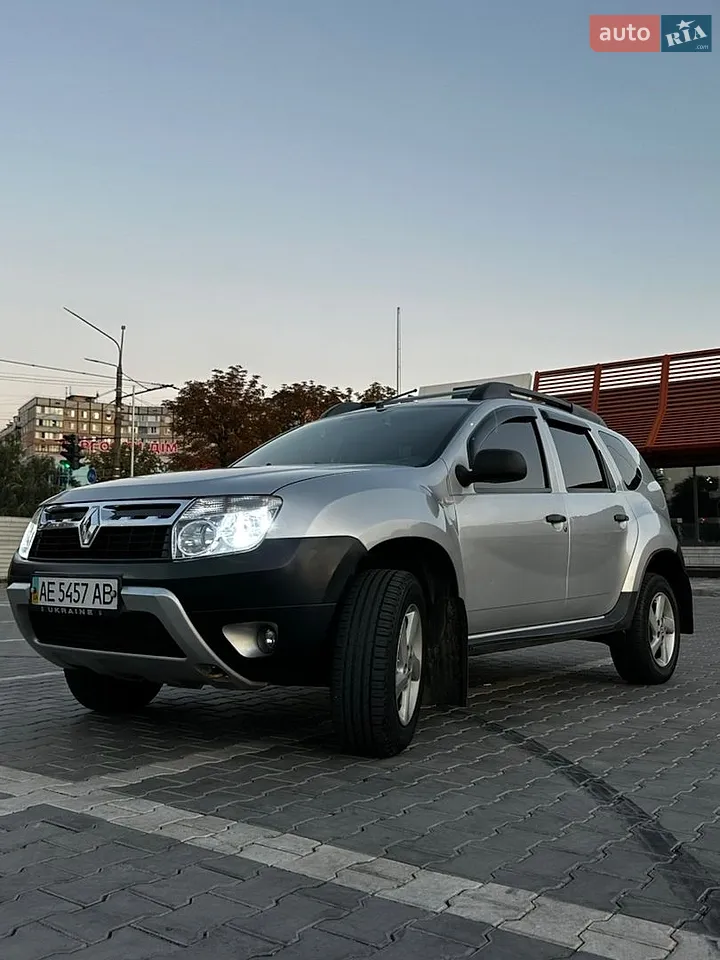 2010 Renault Duster - мініатюра 3
