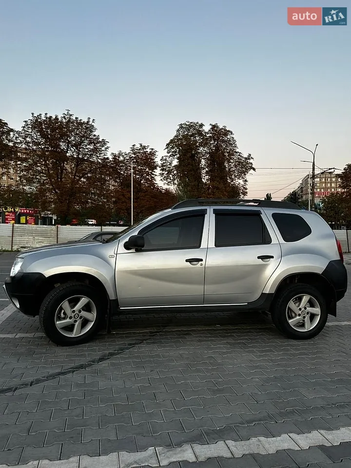 2010 Renault Duster - мініатюра 4
