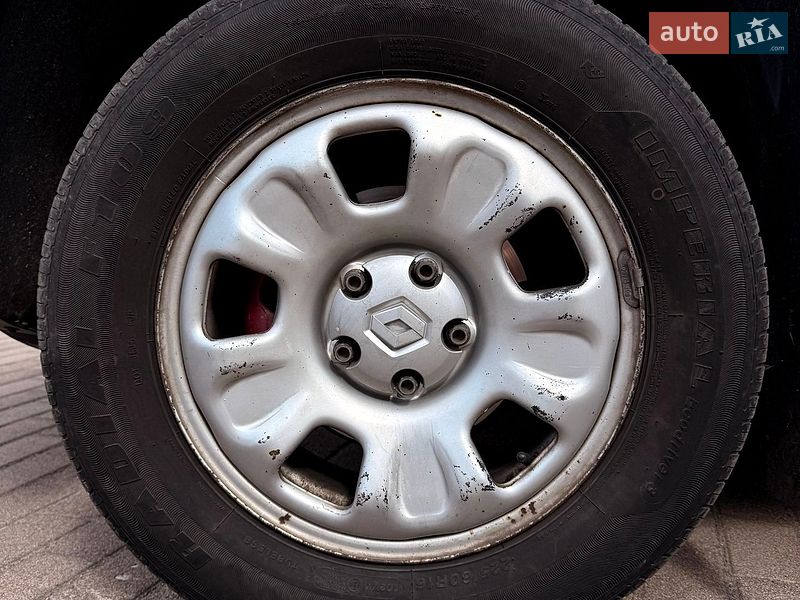 Внедорожник / Кроссовер Renault Duster 2010 в Сумах фото 22 Внедорожник / Кроссовер Renault Duster 2010 в Сумах