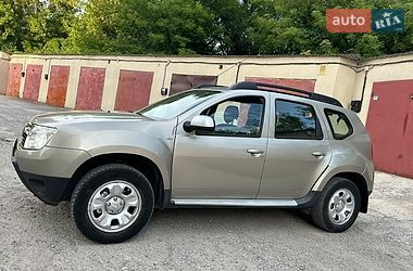 Renault Duster  2011