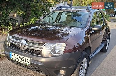 Внедорожник / Кроссовер Renault Duster 2016 в Киеве