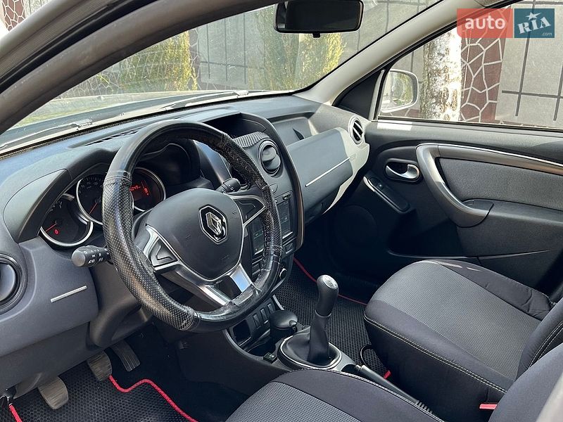 Позашляховик / Кросовер Renault Duster 2017 в Іванкові
