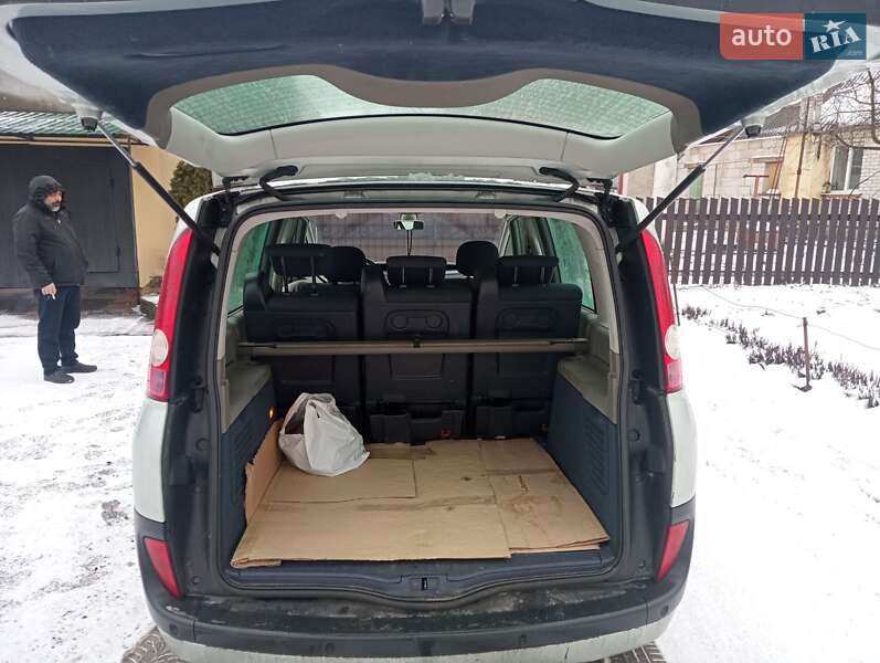 Мінівен Renault Espace 2005 в Житомирі